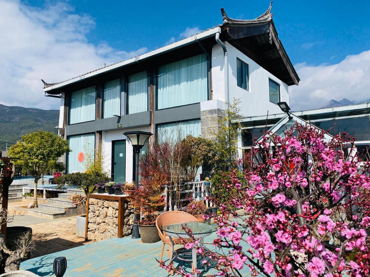 玉龙白沙普宿客栈 Lijiang  Esterno foto