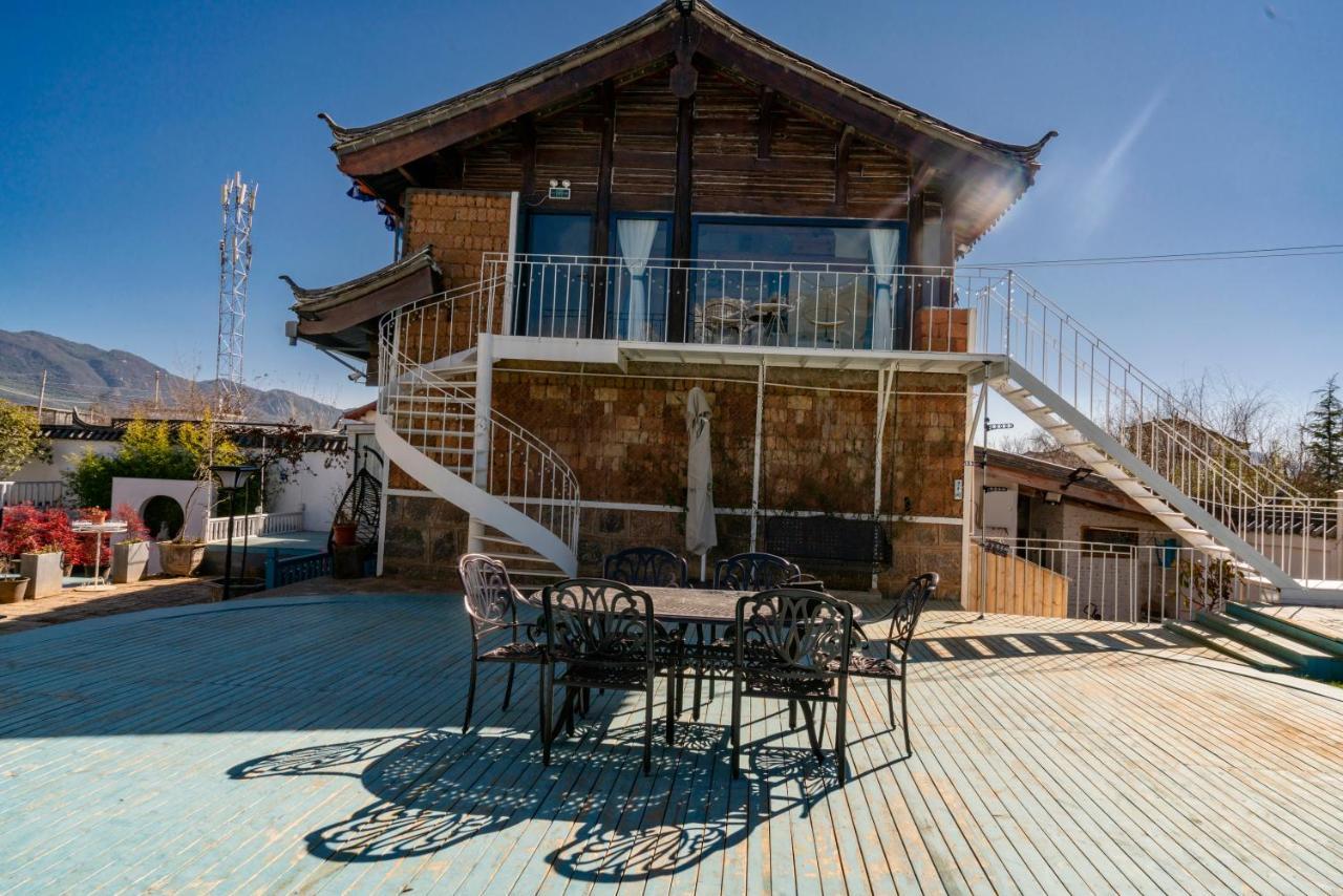 玉龙白沙普宿客栈 Lijiang  Esterno foto