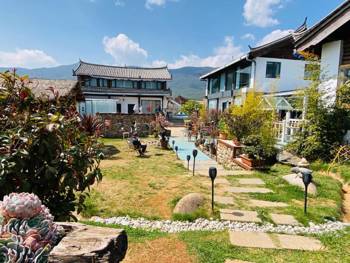 玉龙白沙普宿客栈 Lijiang  Esterno foto